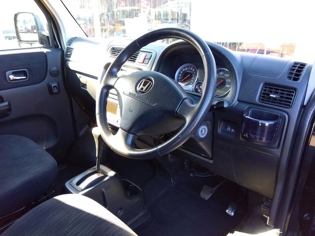 HONDA VAMOS 4WD 2012 Image 31