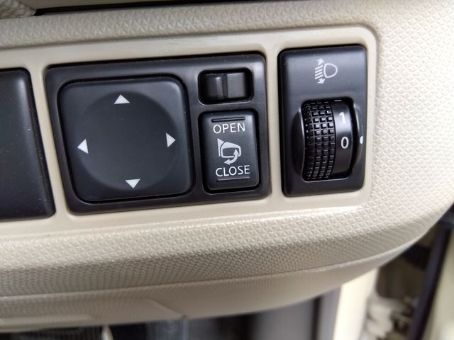 NISSAN MARCH 2006 Image 31