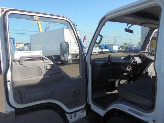 NISSAN ATLAS 2007 Image 31