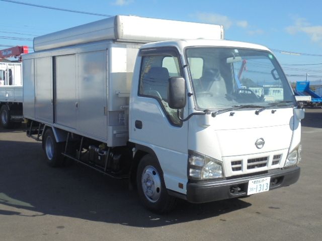 NISSAN ATLAS 2007 Image 31