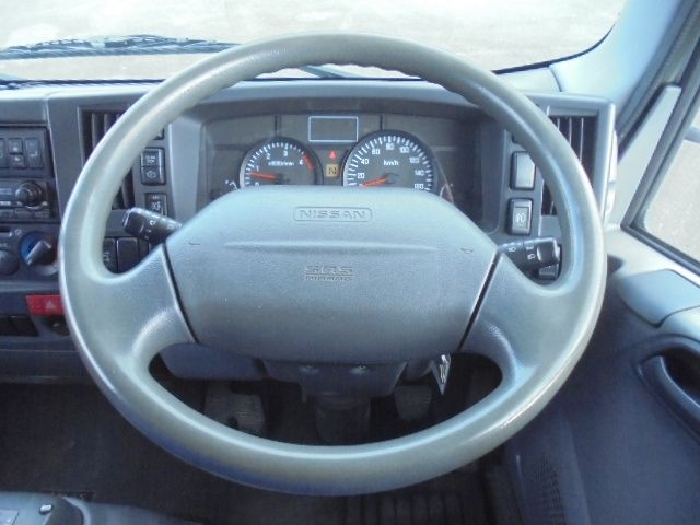 NISSAN ATLAS 2011 Image 31