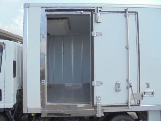 NISSAN ATLAS 2011 Image 31