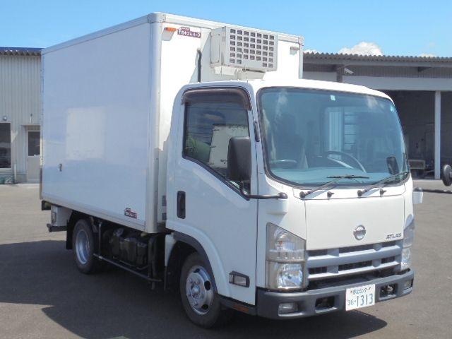 NISSAN ATLAS 2011 Image 31