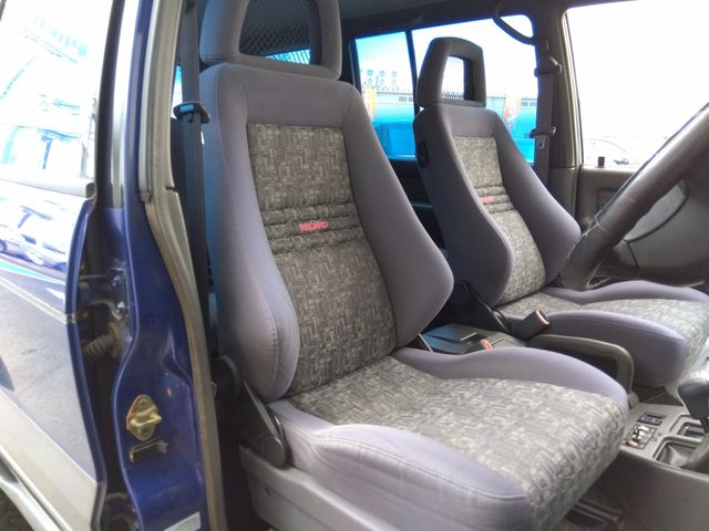 ISUZU BIGHORN WAGON 1998 Image 31