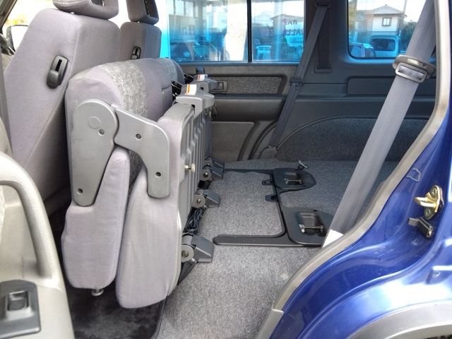 ISUZU BIGHORN WAGON 1998 Image 31