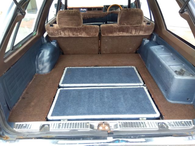 NISSAN GLORIA WAGON 1989 Image 31