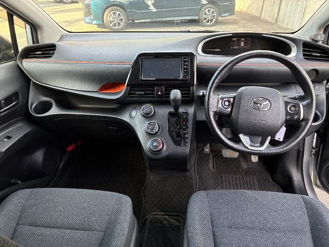 TOYOTA SIENTA 2017 Image 31