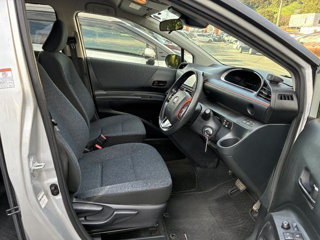 TOYOTA SIENTA 2017 Image 31