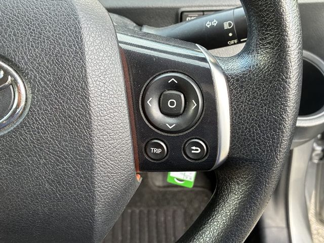 TOYOTA SIENTA 2017 Image 31