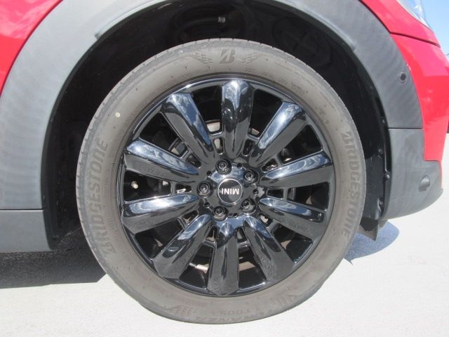 BMW MINI COOPER D CROSSO 2022 Image 31