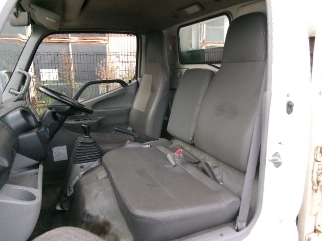 HINO DUTRO 2015 Image 31