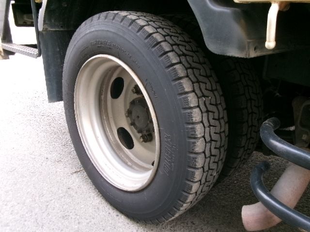 HINO DUTRO 2015 Image 31