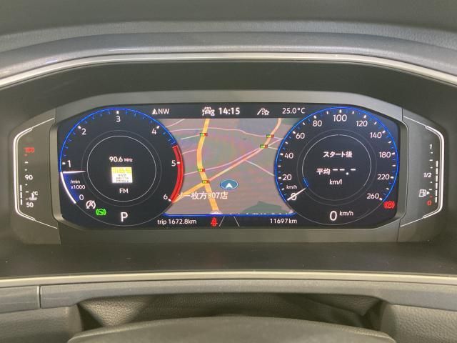 VOLKSWAGEN T-ROC 2024 Image 31