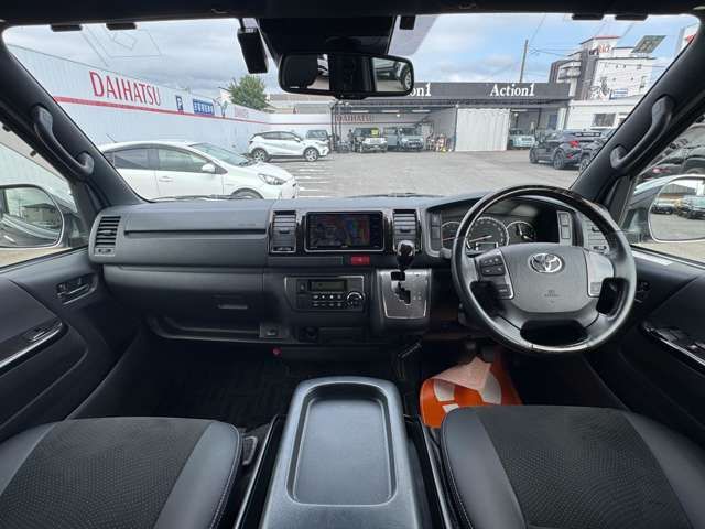 TOYOTA HIACE VAN 2WD 2018 Image 31