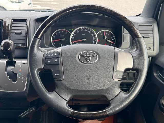 TOYOTA HIACE VAN 2WD 2018 Image 31