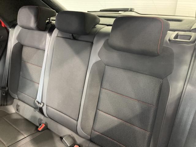 VOLKSWAGEN T-ROC 2021 Image 31