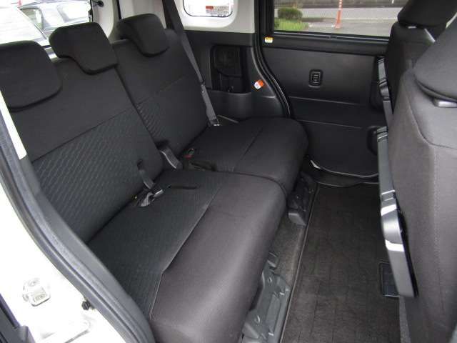 TOYOTA ROOMY 2017 Image 31