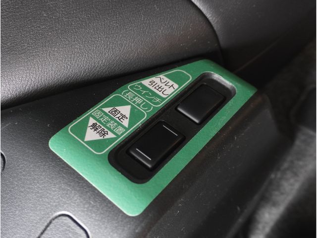 NISSAN SERENA  S-HYBRID 2019 Image 31