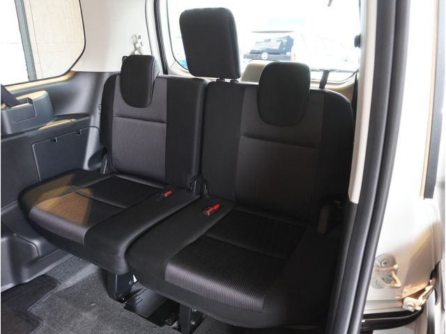 NISSAN SERENA  S-HYBRID 2019 Image 31