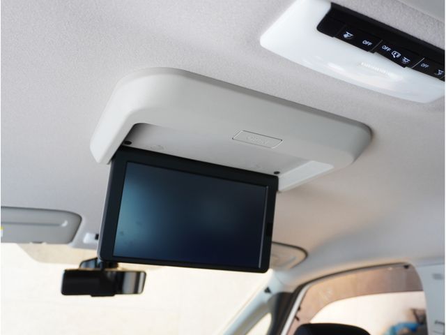 NISSAN SERENA  S-HYBRID 2019 Image 31