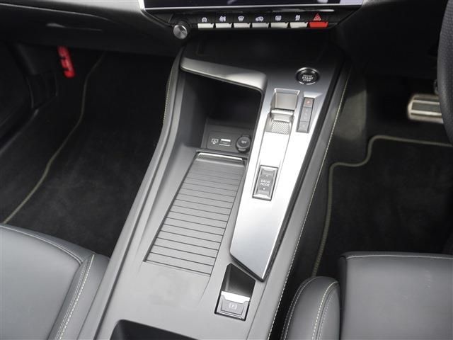 PEUGEOT 308 2023 Image 31