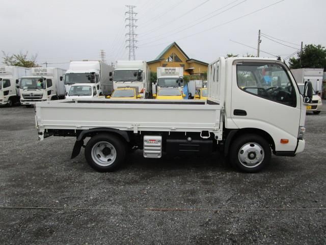 HINO DUTRO 2020 Image 31