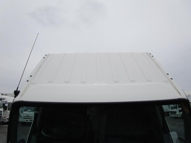 HINO DUTRO 2020 Image 31