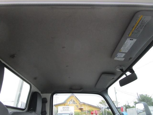 HINO DUTRO 2020 Image 31