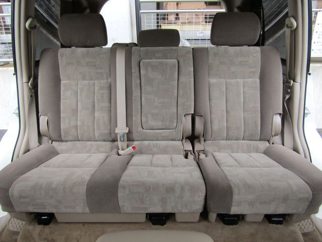 TOYOTA LANDCRUISER WAGON 2001 Image 31