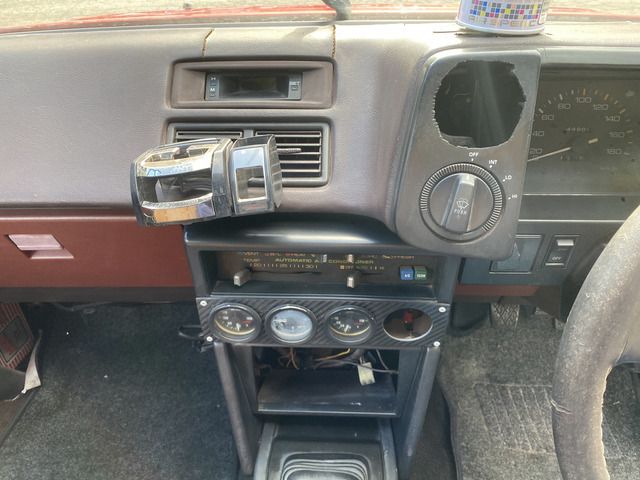 TOYOTA COROLLA LEVIN HATCHB 1984 Image 31