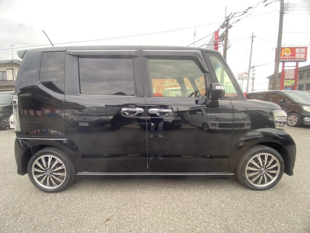 HONDA N BOX CUSTOM 2015 Image 31