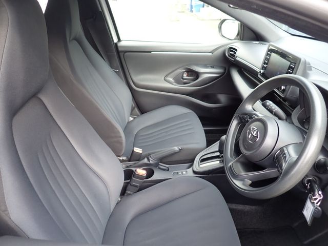 TOYOTA YARIS 2021 Image 31