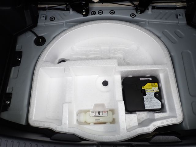 TOYOTA YARIS 2021 Image 31