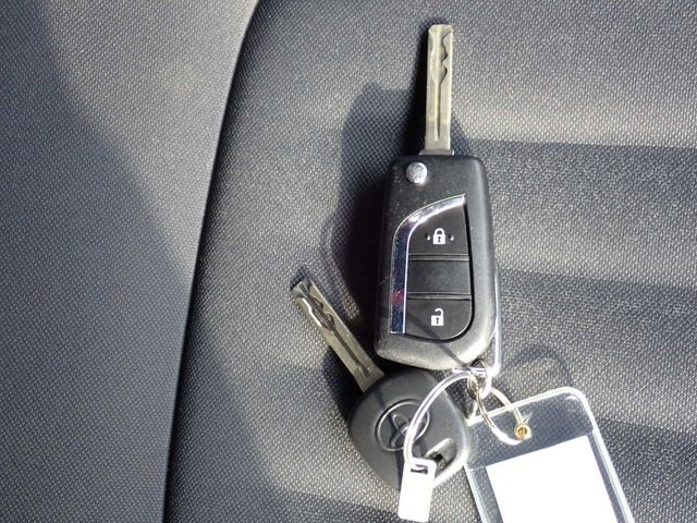 TOYOTA YARIS 2021 Image 31