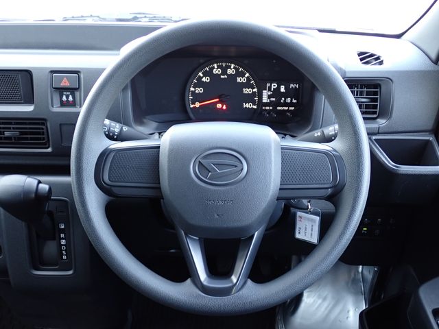 DAIHATSU HIJET CARGO 2023 Image 31