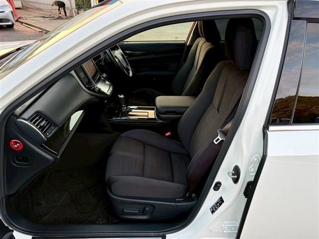 TOYOTA CROWN SEDAN HYBRID 2014 Image 31