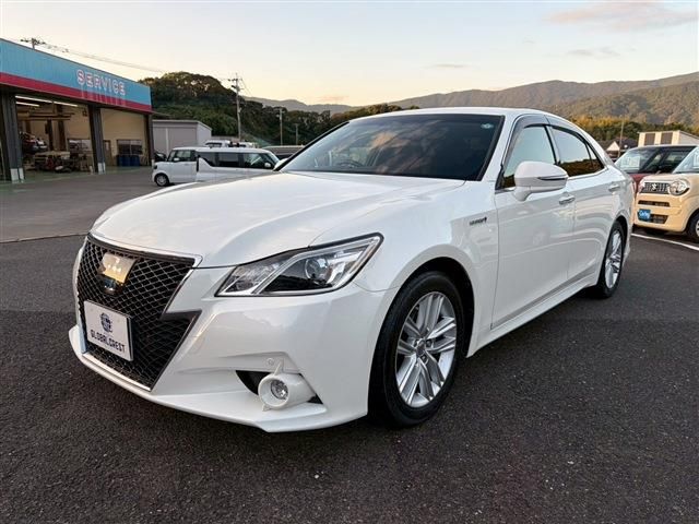 TOYOTA CROWN SEDAN HYBRID 2014 Image 31