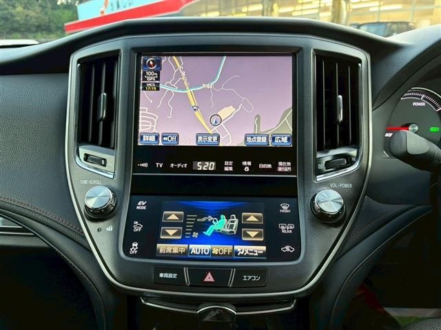 TOYOTA CROWN SEDAN HYBRID 2014 Image 31