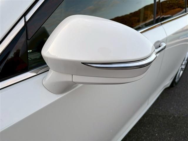 TOYOTA CROWN SEDAN HYBRID 2014 Image 31