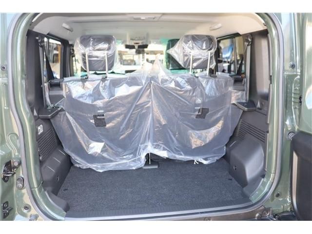 SUZUKI JIMNY NOMADE 2025 Image 31