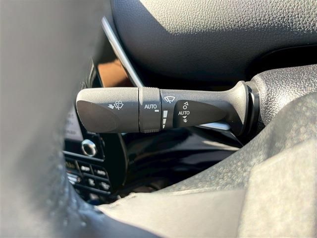 TOYOTA PRIUS PHV 2022 Image 31