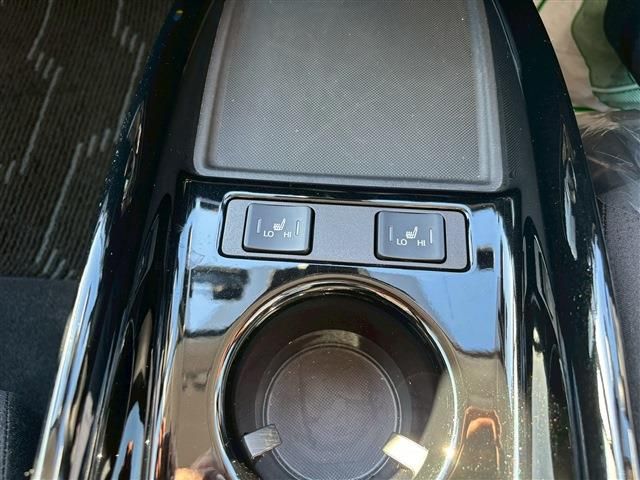 TOYOTA PRIUS PHV 2022 Image 31