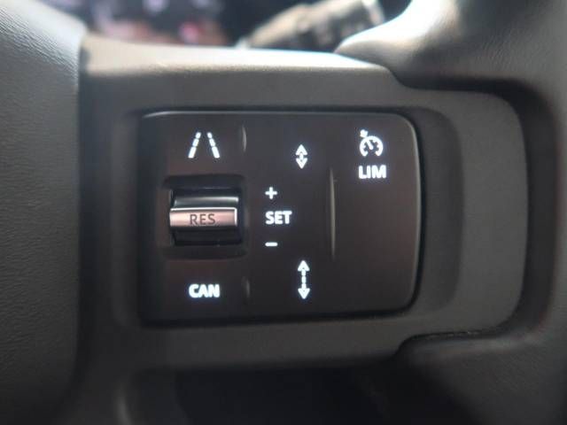 ROVER DEFENDER 2023 Image 31