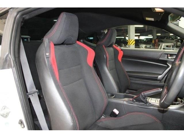 TOYOTA 86 2012 Image 31