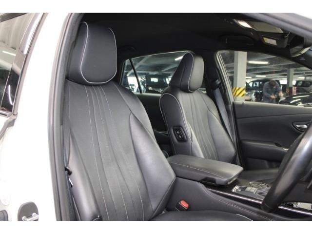 TOYOTA CROWN SEDAN HYBRID 2019 Image 31