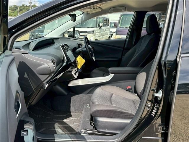 TOYOTA PRIUS 2016 Image 31