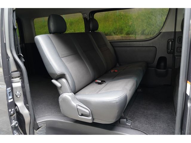 TOYOTA HIACE VAN 4WD 2016 Image 31
