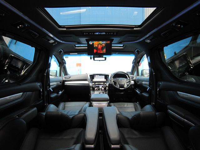 TOYOTA ALPHARD 4WD 2019 Image 31