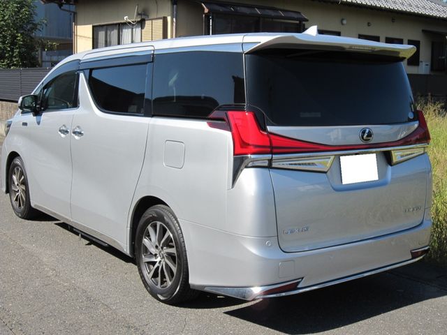 TOYOTA ALPHARD 2017 Image 31