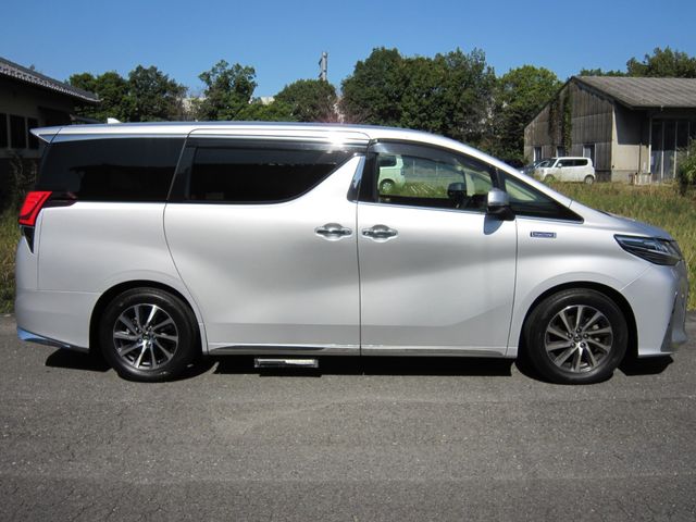 TOYOTA ALPHARD 2017 Image 31